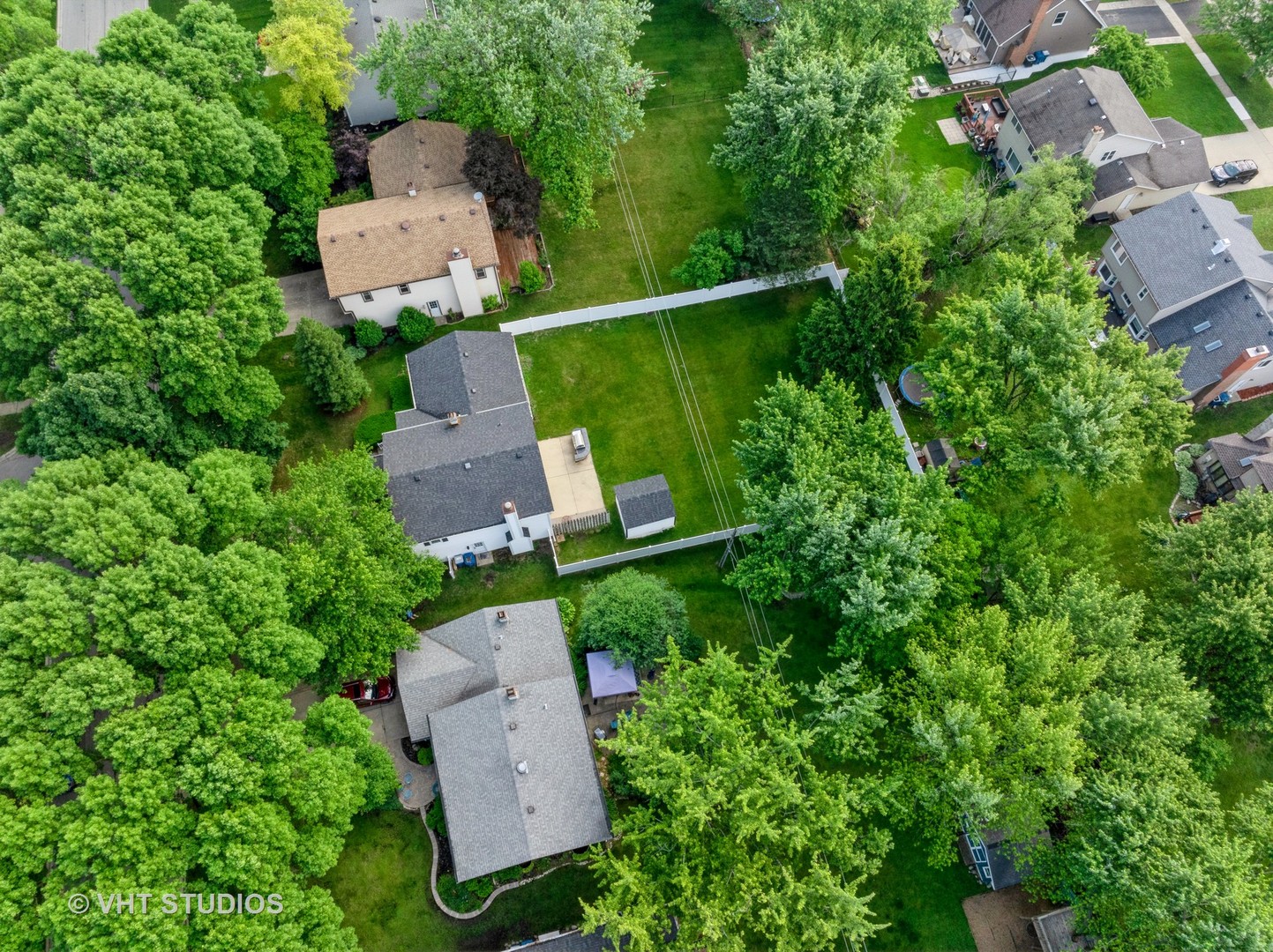 829 Brookside Drive, Bartlett, IL 60103