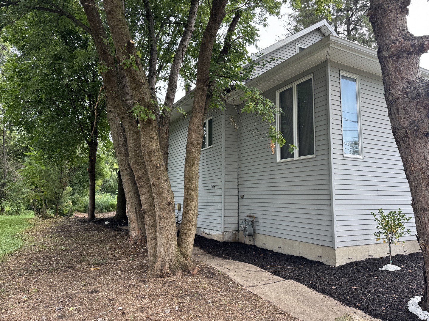 111 W Indiana Street, Wheaton, IL 60187