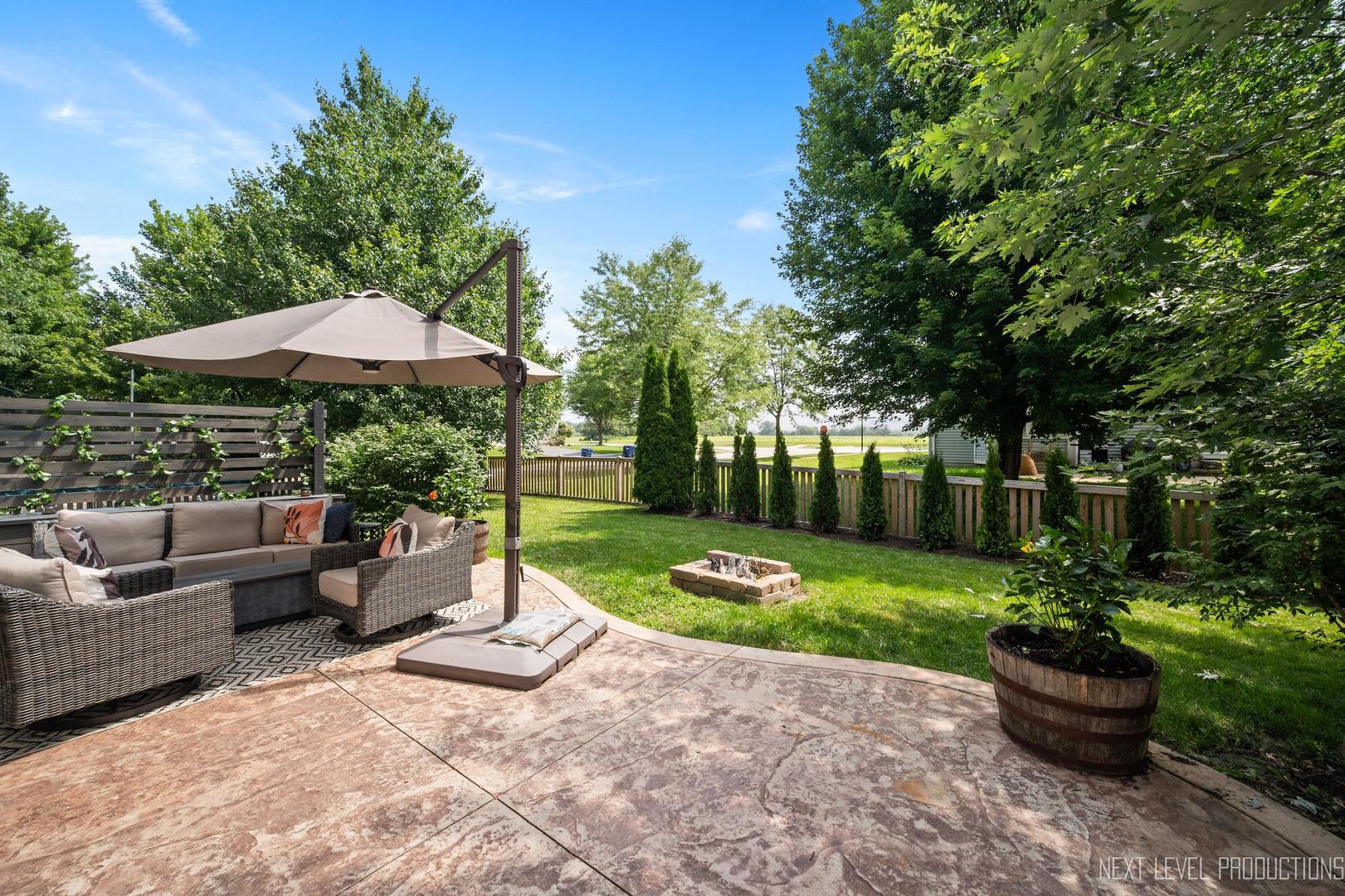 1121 Corrigan Street, Elburn, IL 60119