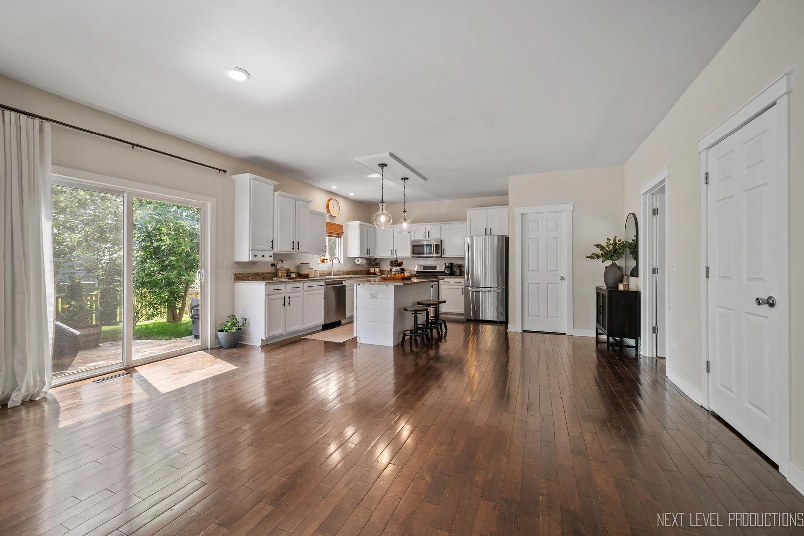 1121 Corrigan Street, Elburn, IL 60119