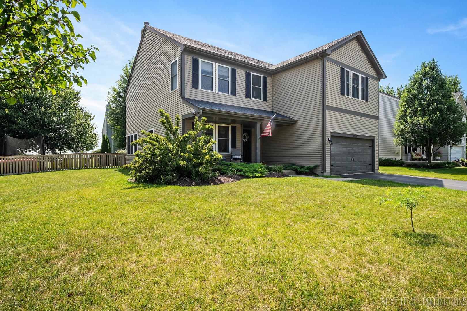 1121 Corrigan Street, Elburn, IL 60119