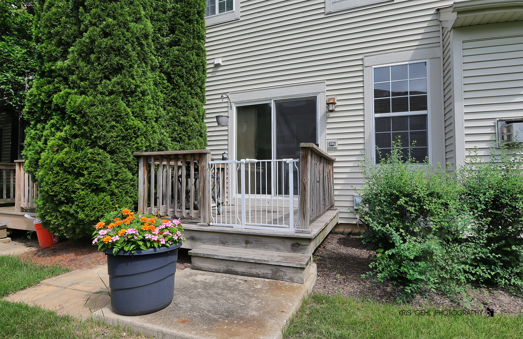 611 S Jade Lane, Round Lake, IL 60073