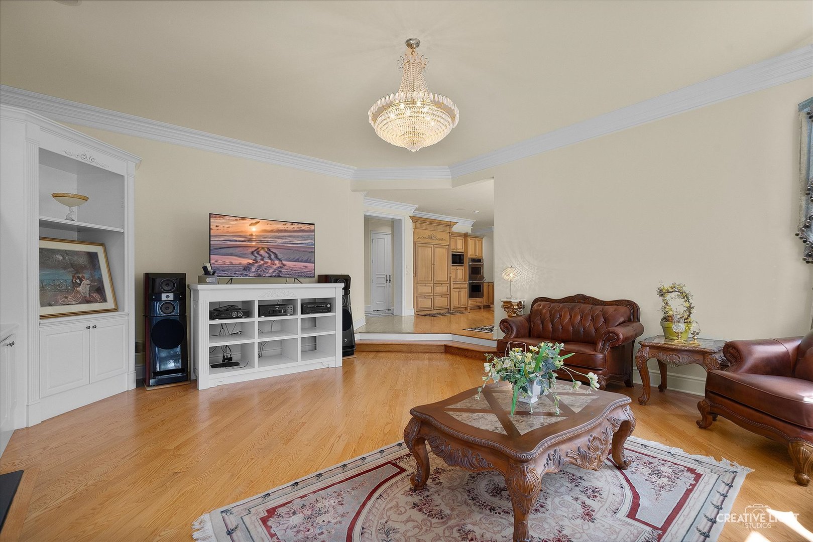 2605 35th Street, Oak Brook, IL 60523