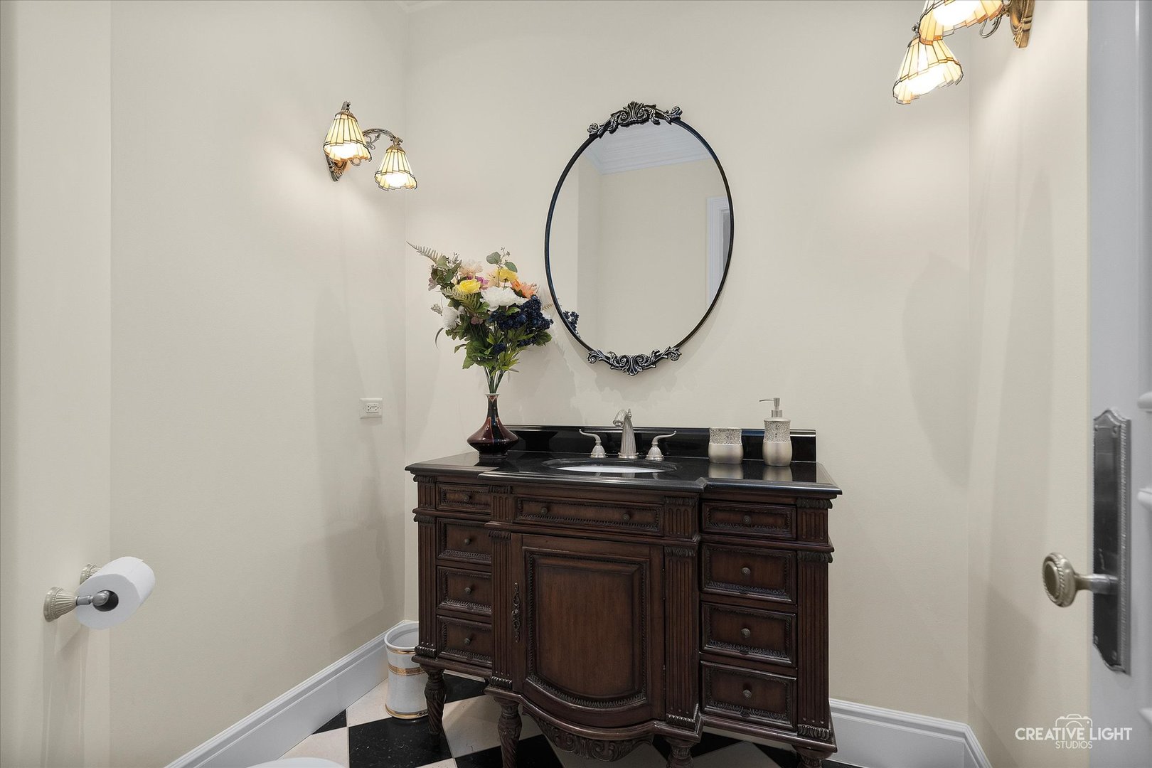 2605 35th Street, Oak Brook, IL 60523