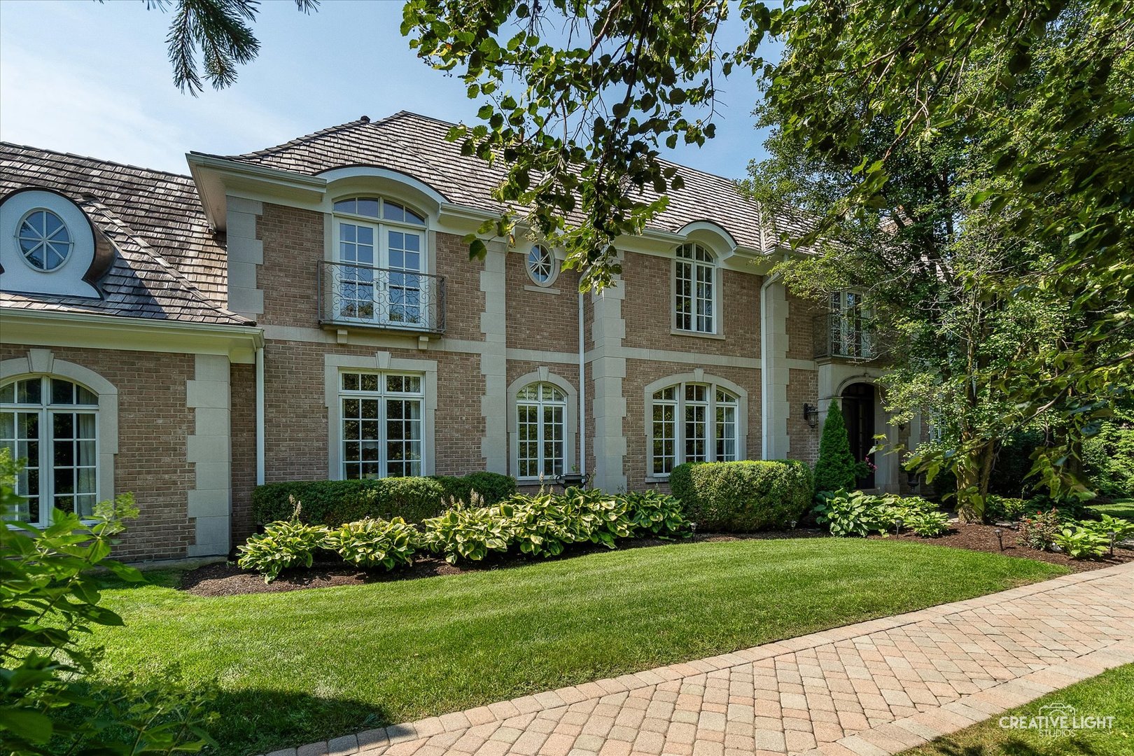 2605 35th Street, Oak Brook, IL 60523