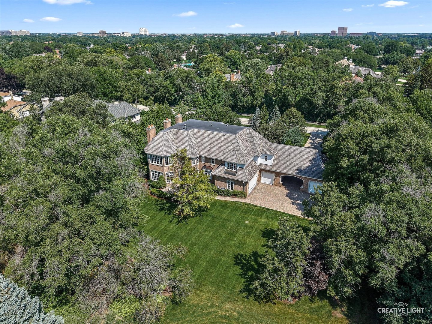 2605 35th Street, Oak Brook, IL 60523