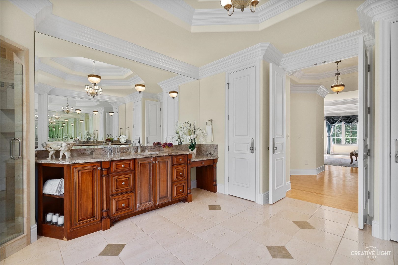 2605 35th Street, Oak Brook, IL 60523