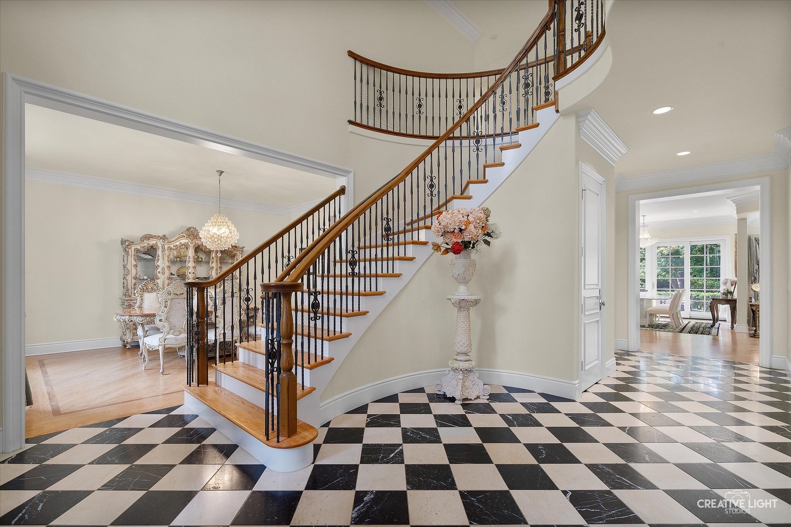 2605 35th Street, Oak Brook, IL 60523
