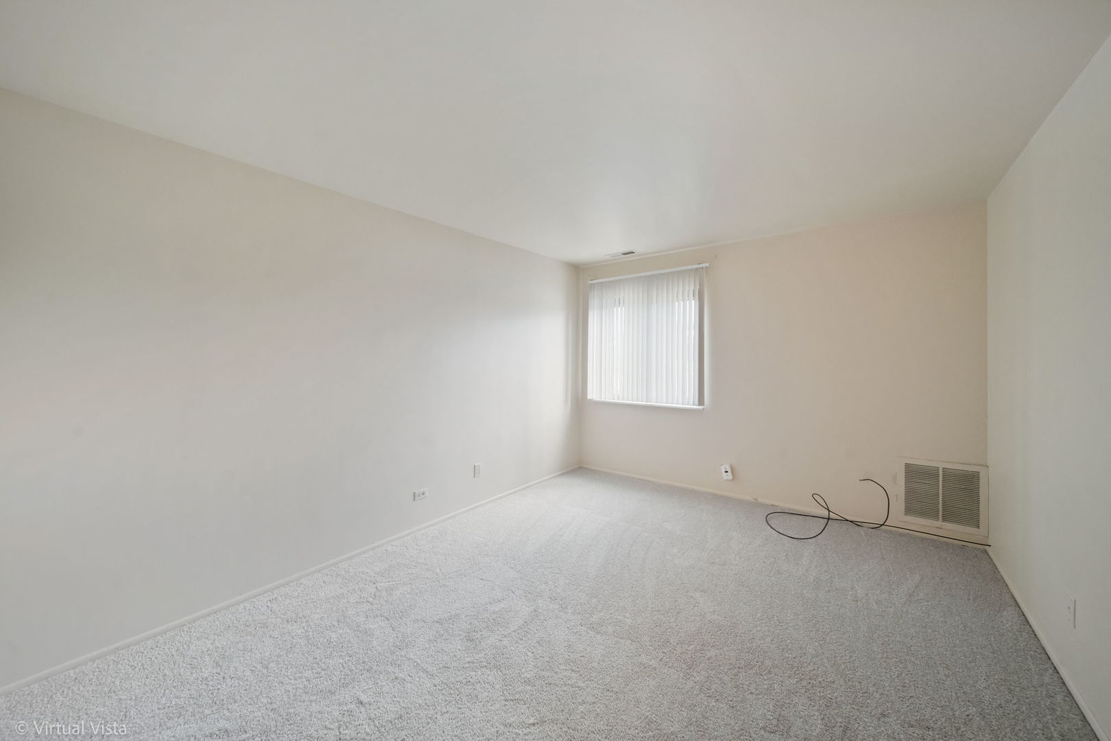 4 S Mason Street #403, Bensenville, IL 60106