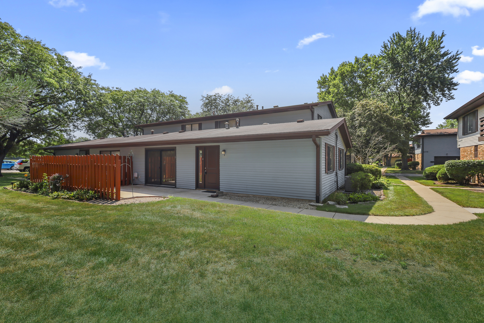 1590 Avati Lane #B, Aurora, IL 60505