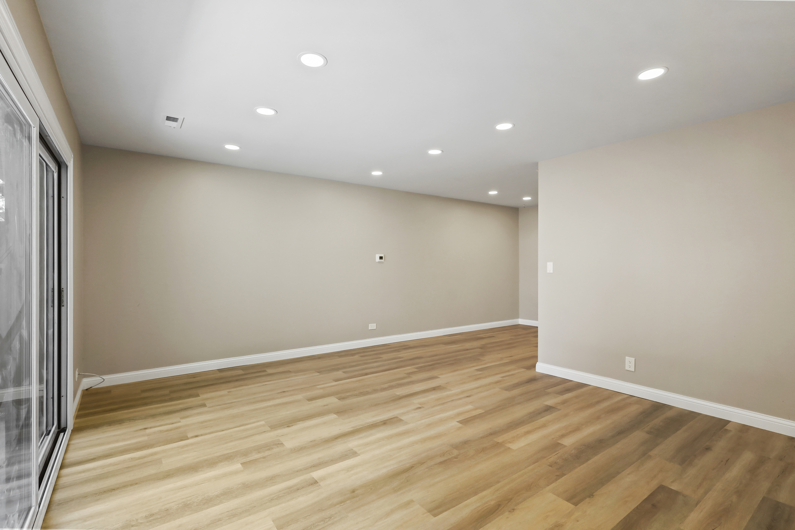 1590 Avati Lane #B, Aurora, IL 60505