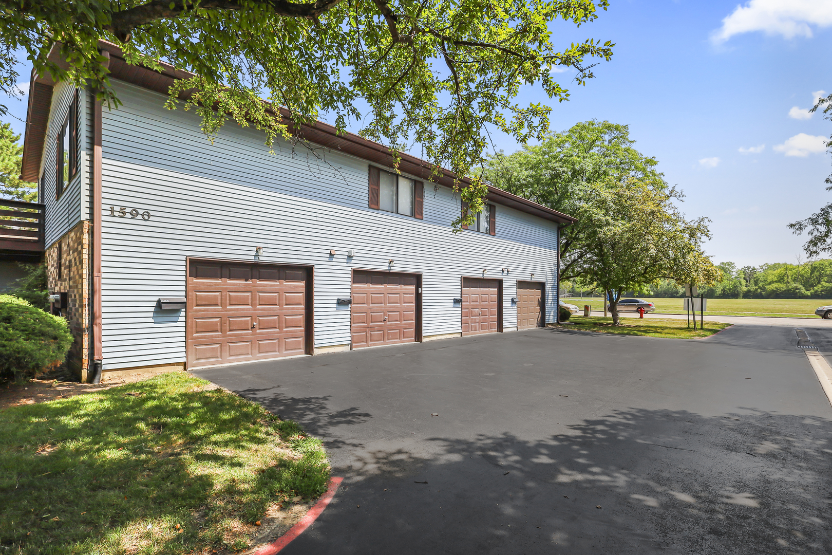 1590 Avati Lane #B, Aurora, IL 60505