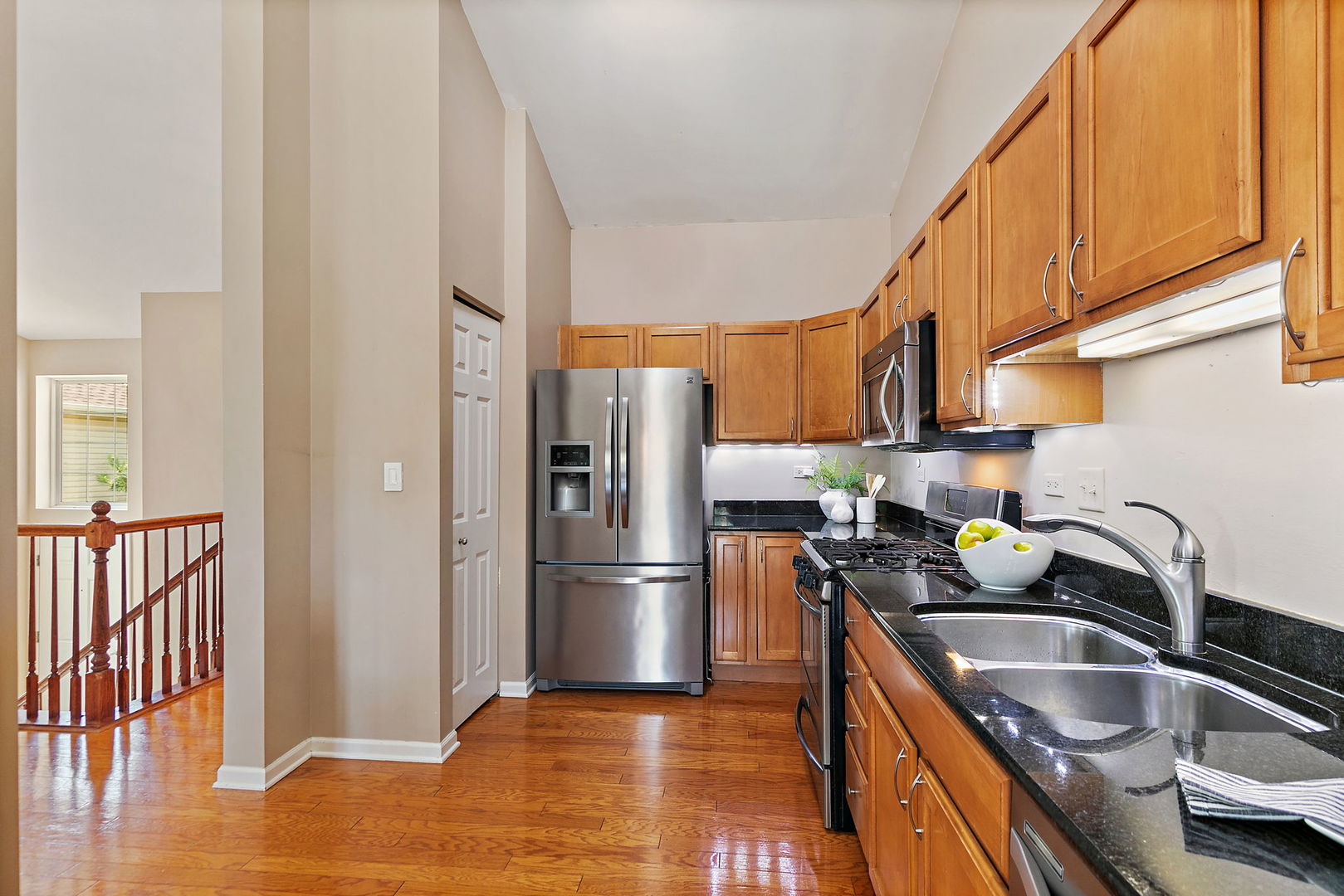 2330 Georgetown Circle, Aurora, IL 60503