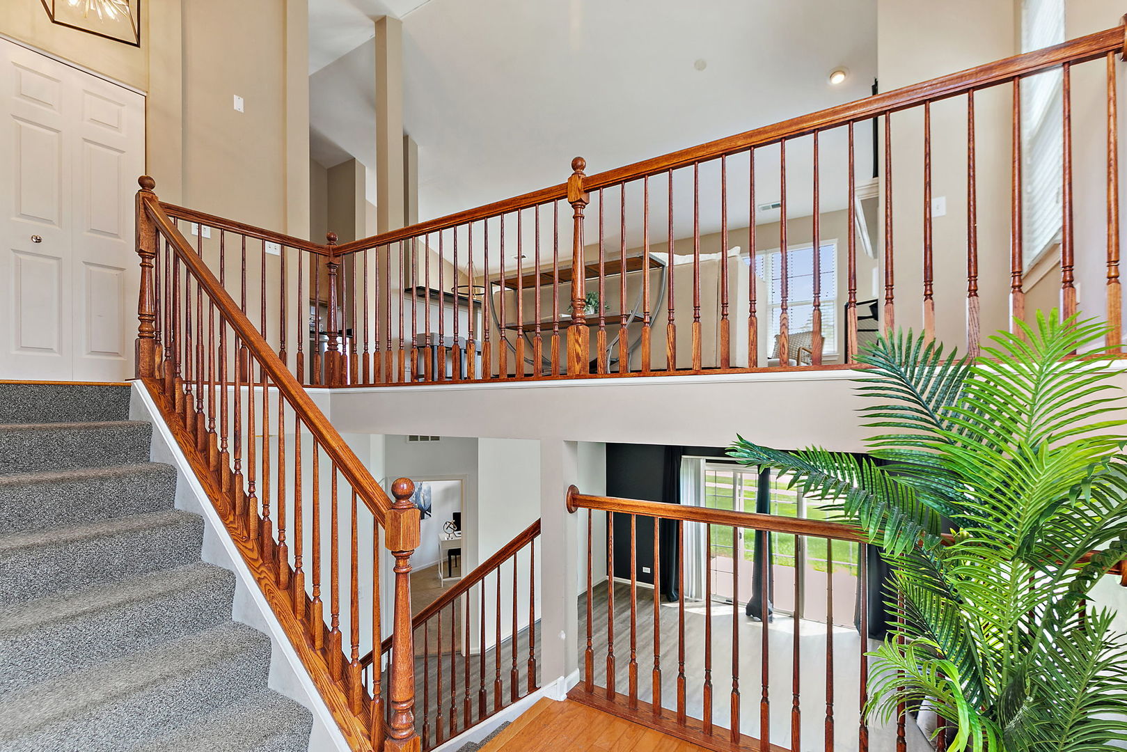 2330 Georgetown Circle, Aurora, IL 60503