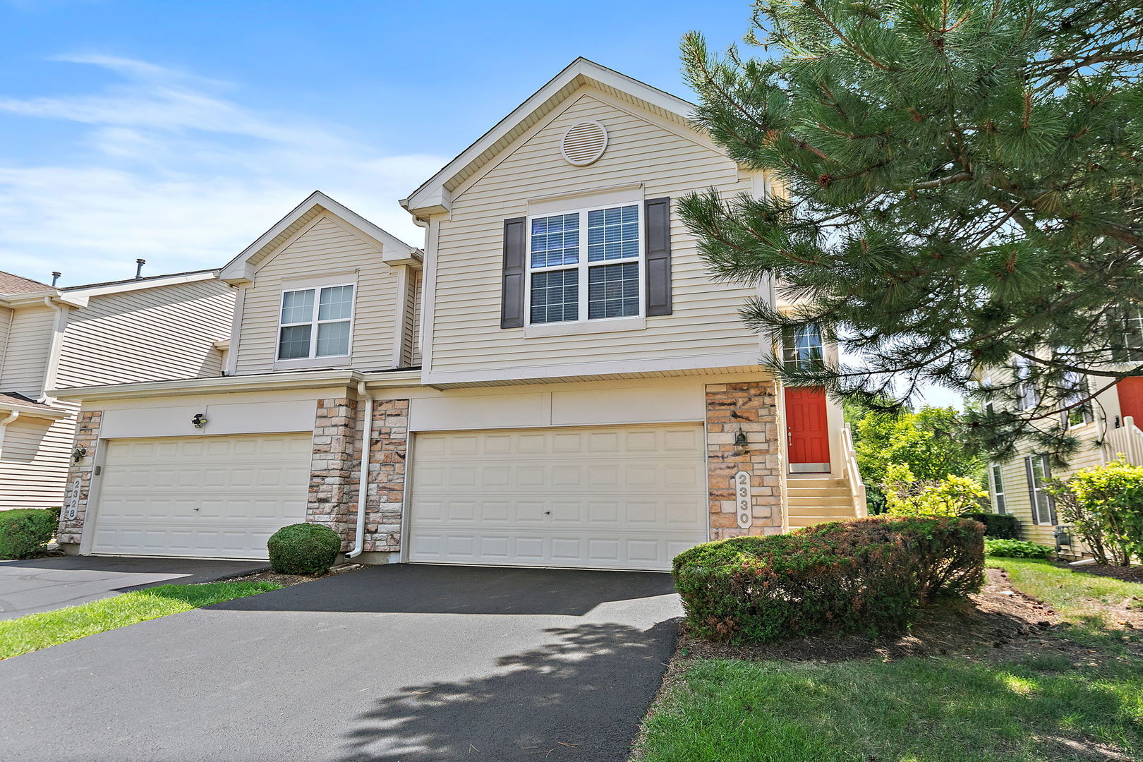 2330 Georgetown Circle, Aurora, IL 60503