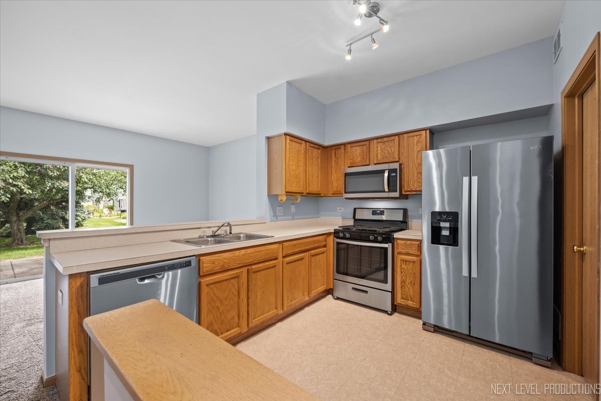 4141 Oak Tree Lane, Plainfield, IL 60586