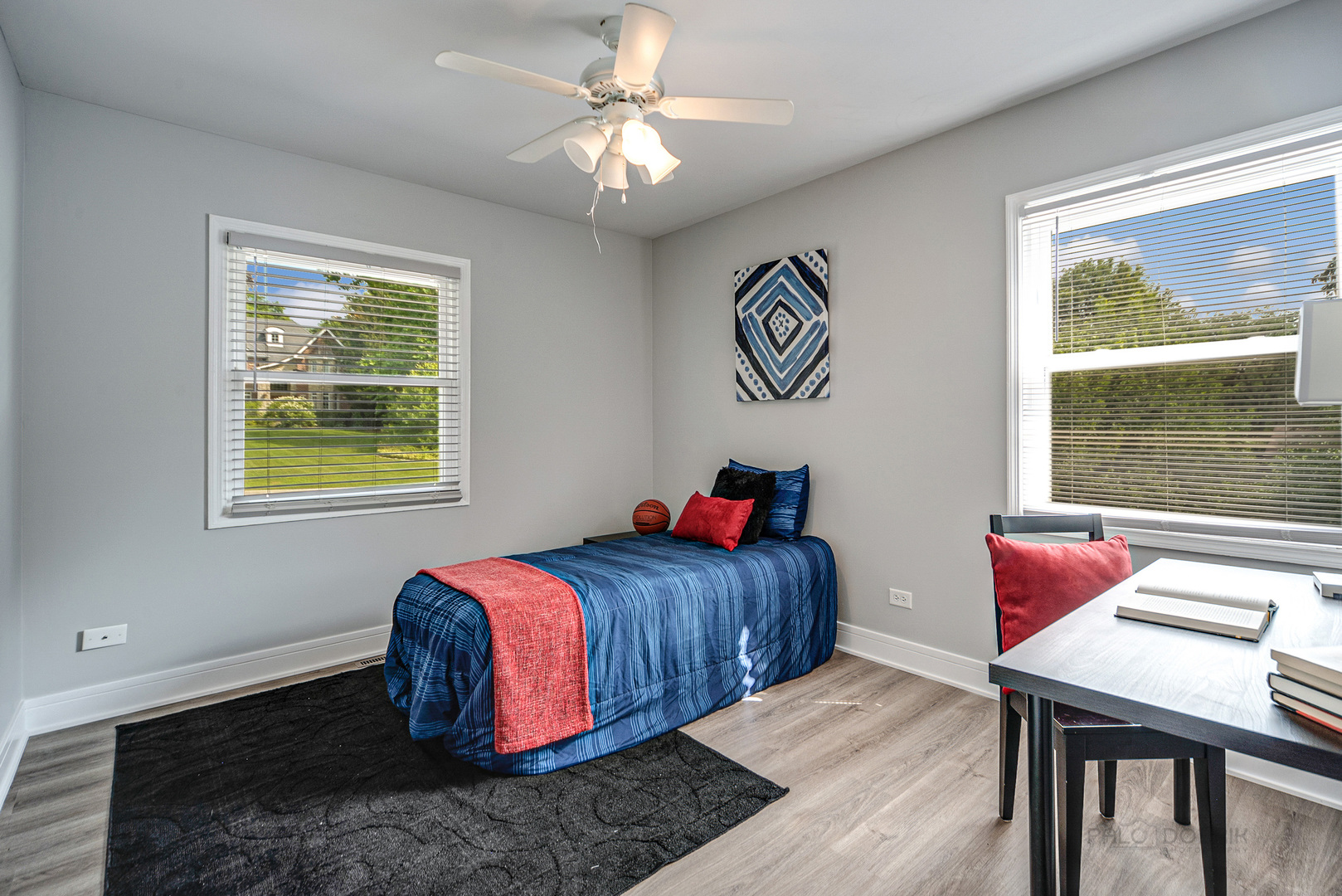 110 S Haman Road, Inverness, IL 60010