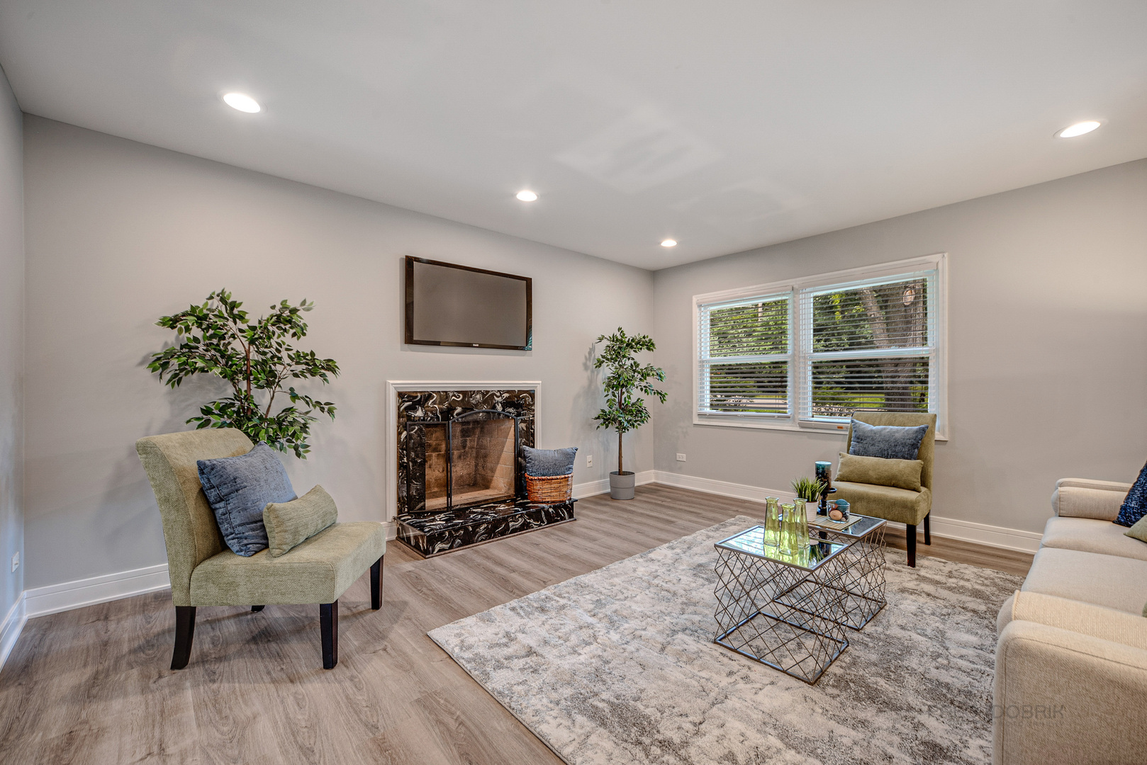 110 S Haman Road, Inverness, IL 60010