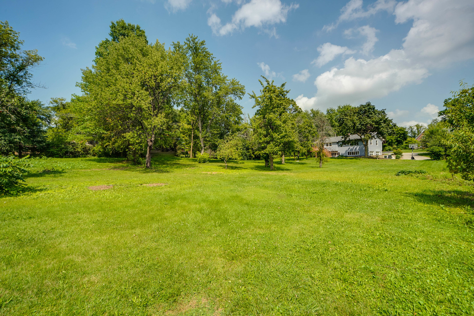 110 S Haman Road, Inverness, IL 60010