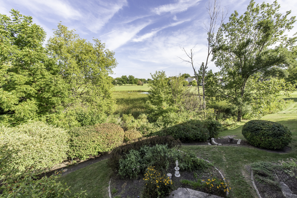 3163 N Augusta Drive, Wadsworth, IL 60083
