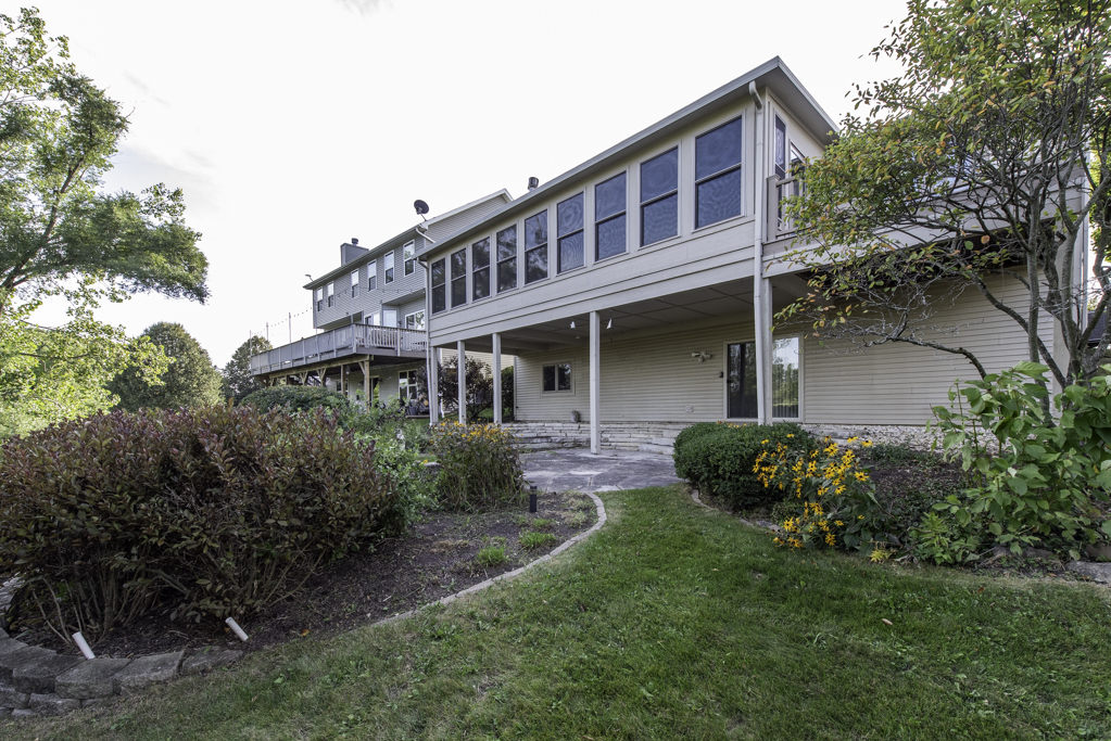 3163 N Augusta Drive, Wadsworth, IL 60083