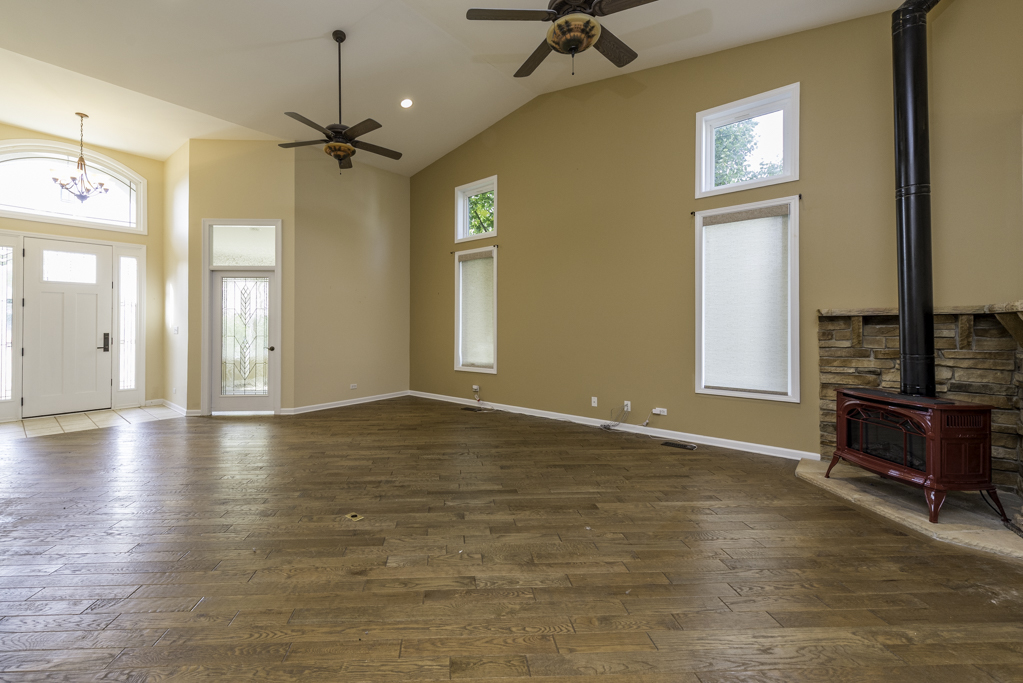 3163 N Augusta Drive, Wadsworth, IL 60083