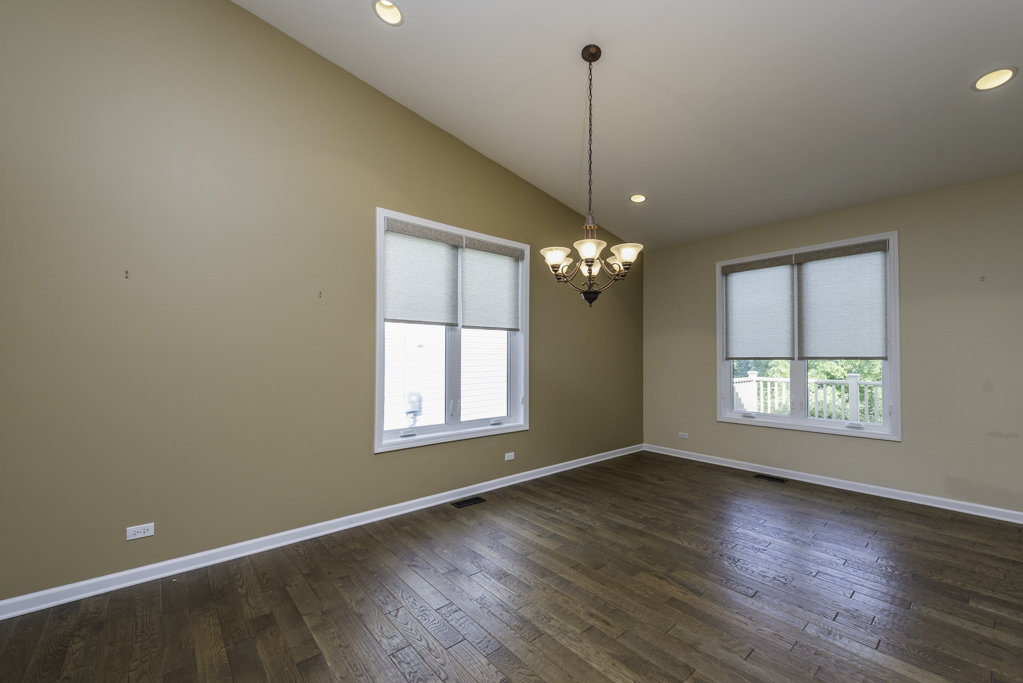 3163 N Augusta Drive, Wadsworth, IL 60083