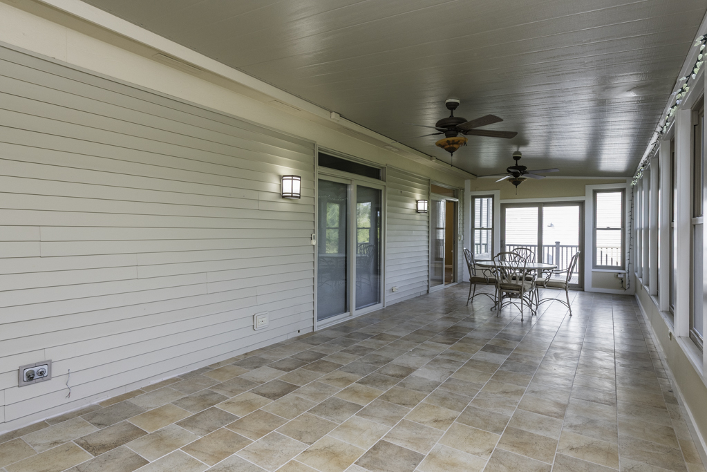 3163 N Augusta Drive, Wadsworth, IL 60083