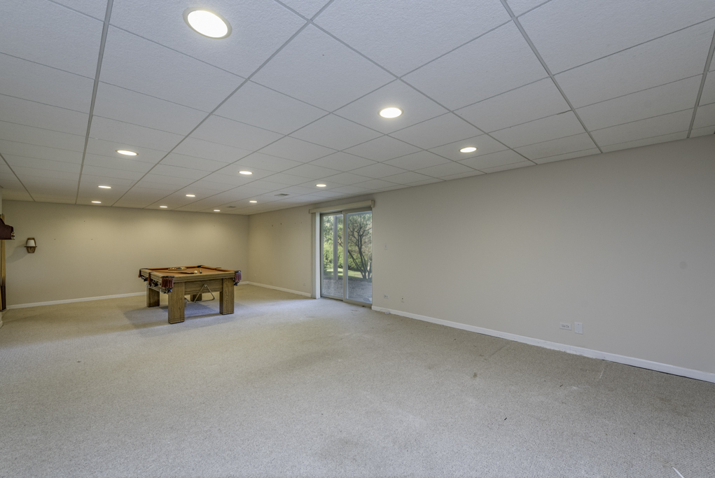 3163 N Augusta Drive, Wadsworth, IL 60083