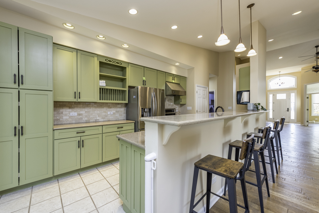 3163 N Augusta Drive, Wadsworth, IL 60083