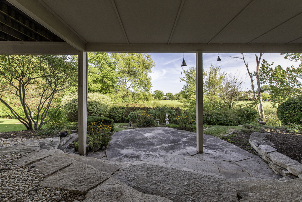3163 N Augusta Drive, Wadsworth, IL 60083