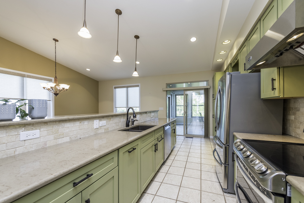 3163 N Augusta Drive, Wadsworth, IL 60083