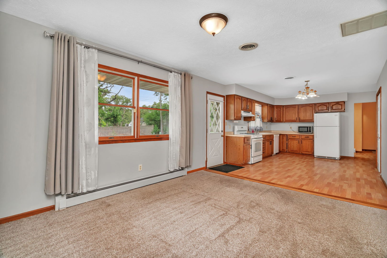 16214 W Diane Way, Manhattan, IL 60442