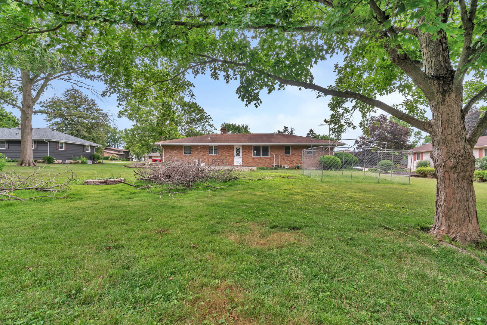 16214 W Diane Way, Manhattan, IL 60442