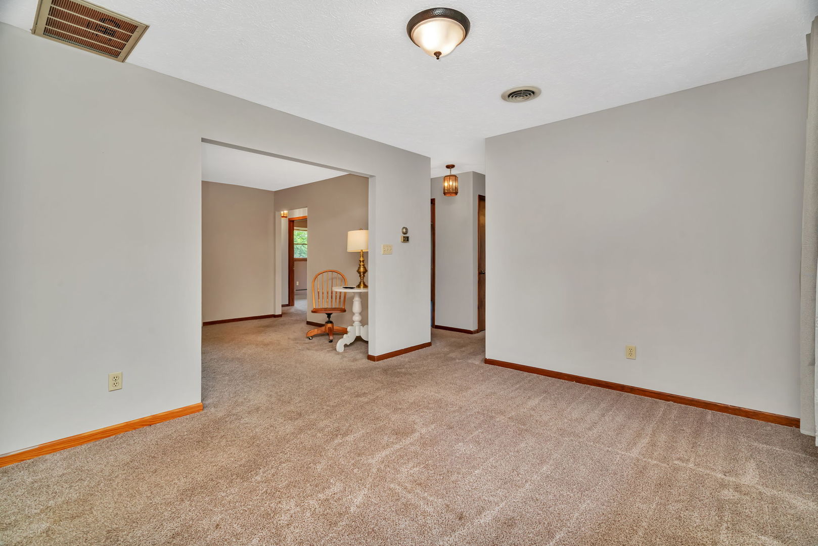 16214 W Diane Way, Manhattan, IL 60442