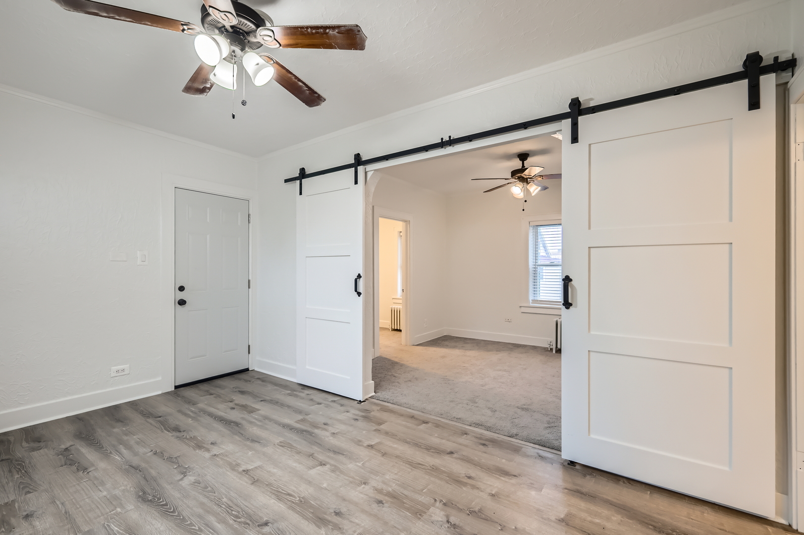 226 E Illinois Street #2, Lemont, IL 60439
