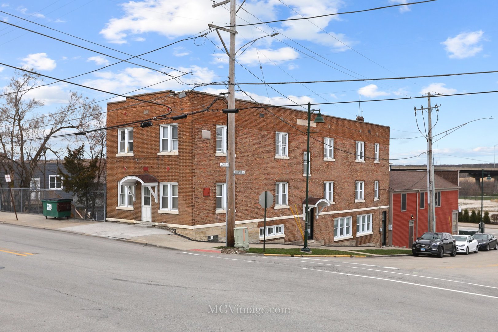 226 E Illinois Street #2, Lemont, IL 60439