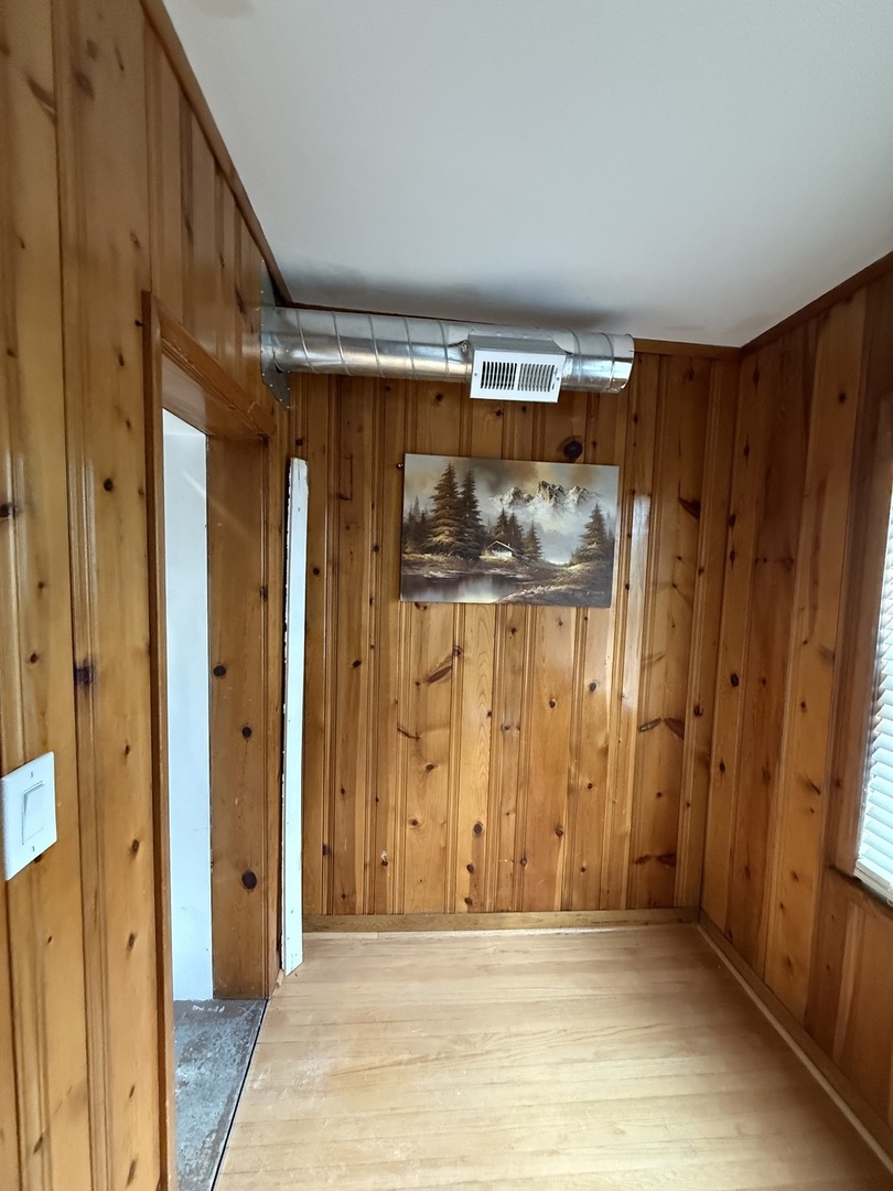 2827 W Lunt Avenue #1, Chicago, IL 60645