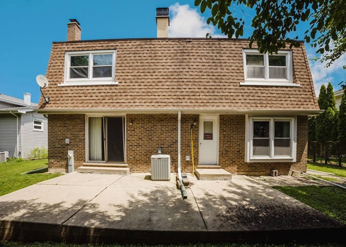 940 Tanglewood Drive, Wheeling, IL 60090