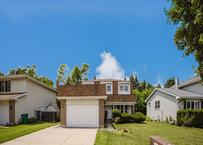 940 Tanglewood Drive, Wheeling, IL 60090