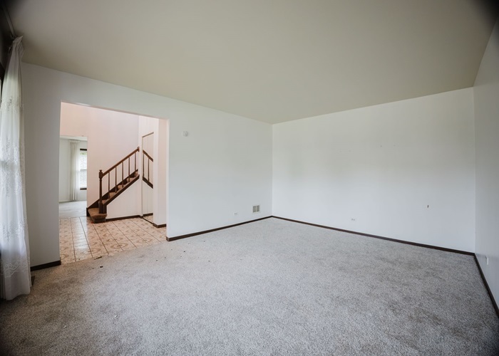 940 Tanglewood Drive, Wheeling, IL 60090