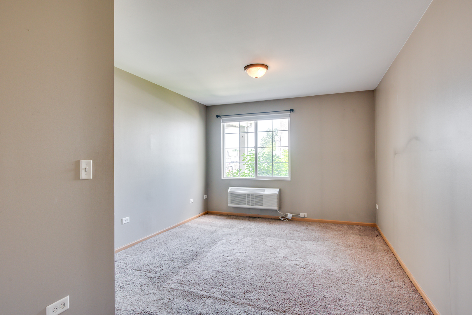 1600 McClure Road #0, Aurora, IL 60505