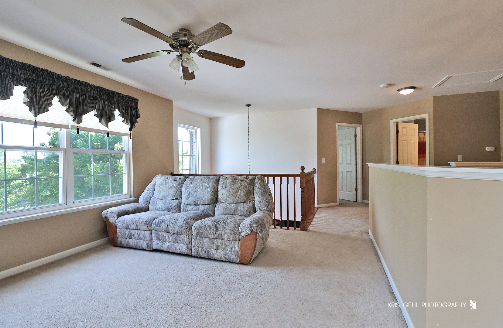 2467 W Autumn Drive, Round Lake, IL 60073