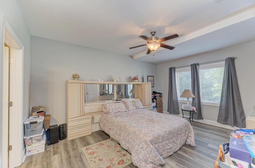 1210 N Foxdale Drive #105, Addison, IL 60101