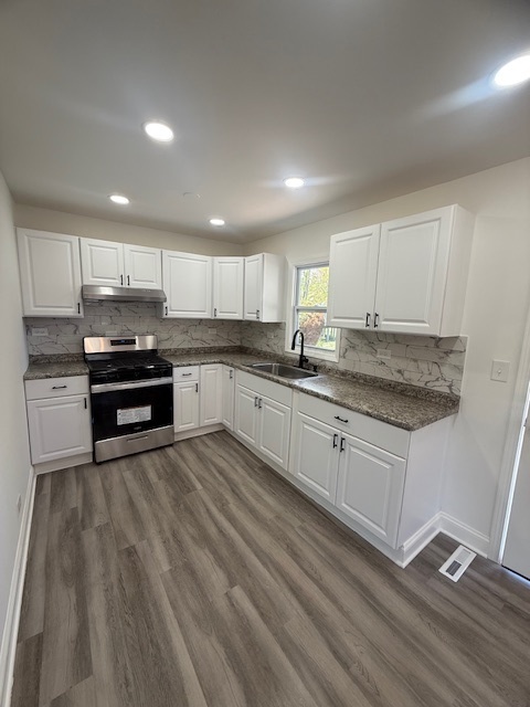 528 Ivy Court, Round Lake Beach, IL 60073