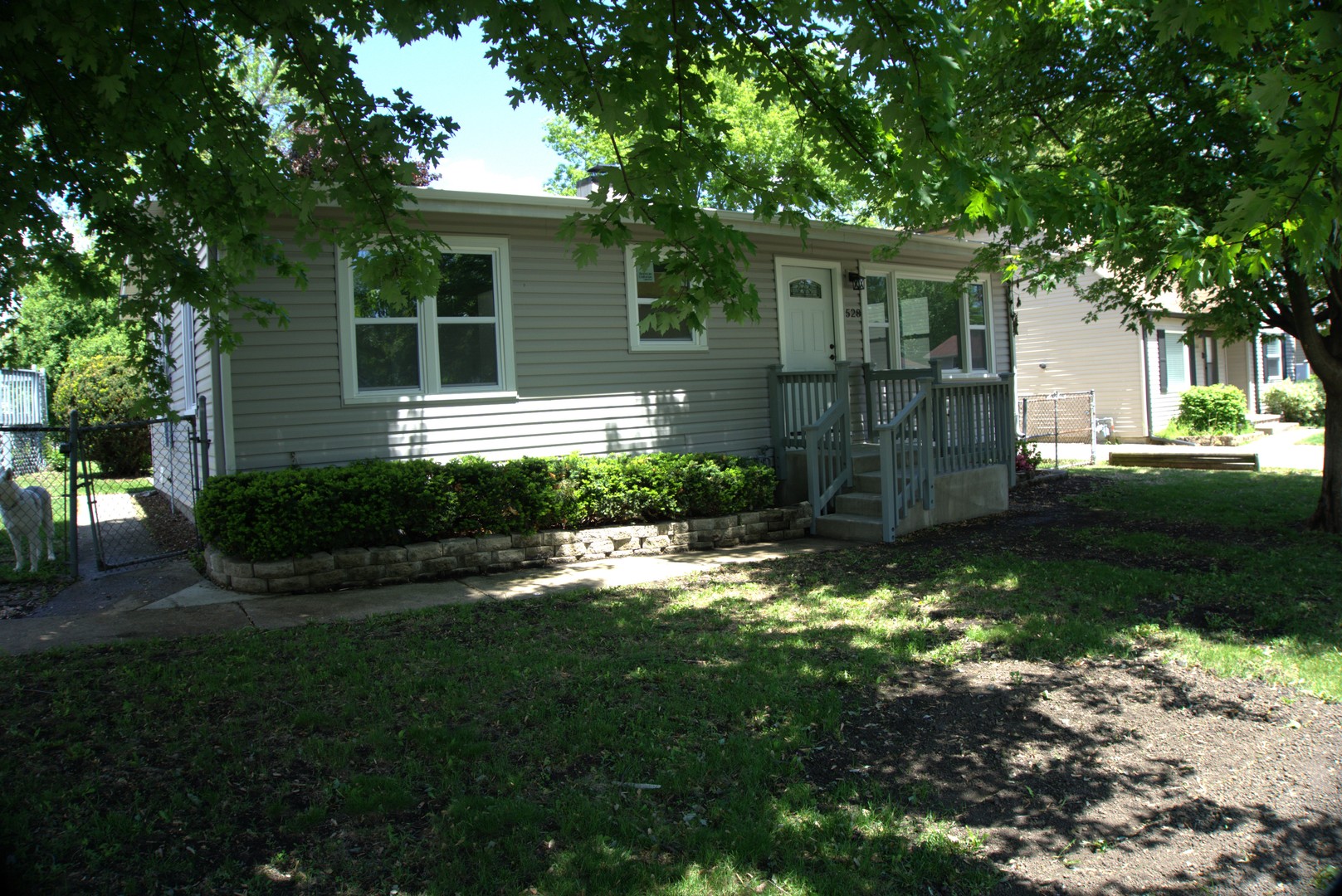 528 Ivy Court, Round Lake Beach, IL 60073