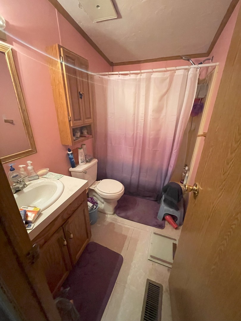 209 E North Street, Gardner, IL 60424