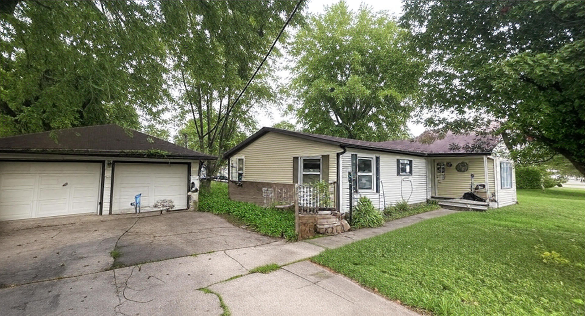 209 E North Street, Gardner, IL 60424