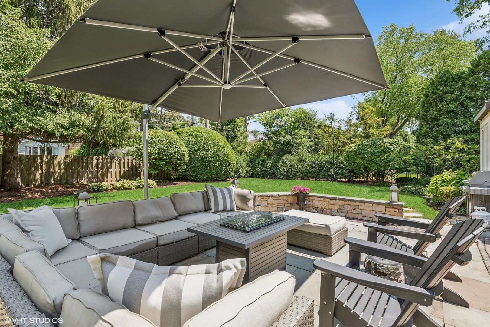 423 S Beverly Lane, Arlington Heights, IL 60005