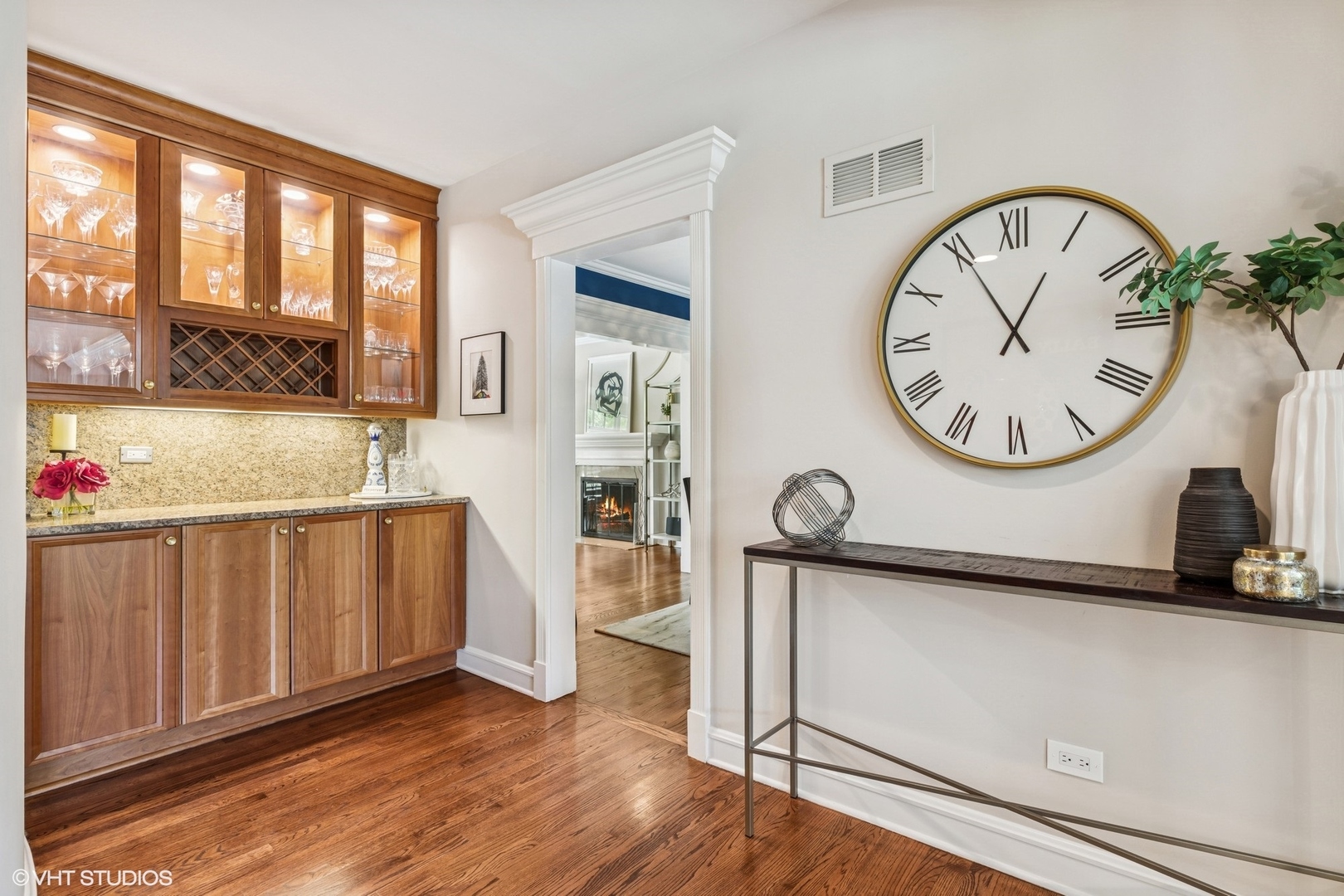 423 S Beverly Lane, Arlington Heights, IL 60005